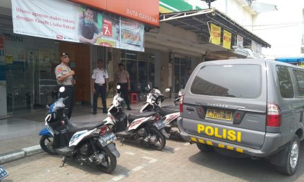 Cegah Tindakan Kejahatan, unit Patroli Polsek Benda Pantau Kantor Bank dan Himbau Satpam