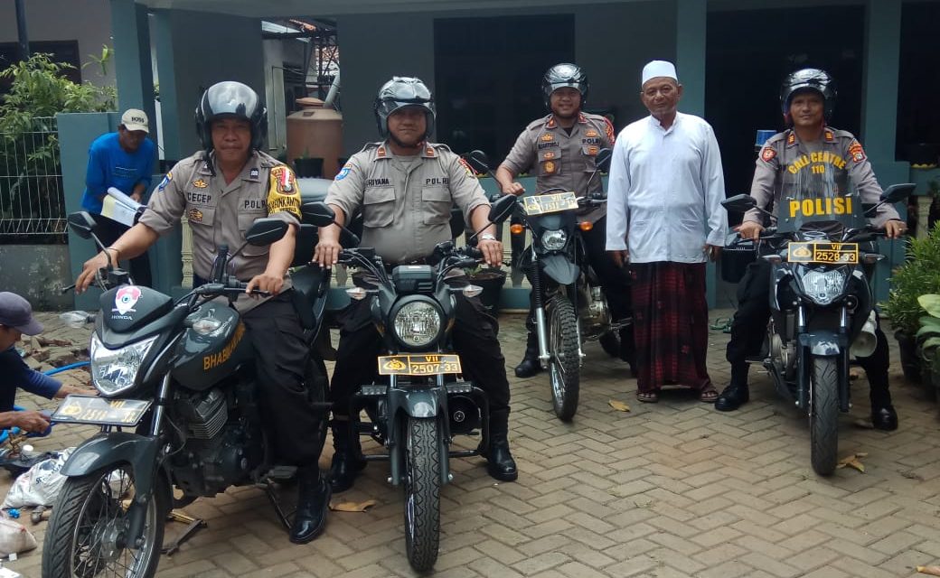 Patroli Menggunakan Sepeda Motor, Kapolsek Jatiuwung Kunjungi Pondok Pesantren Ar-rahman Periuk Jaya