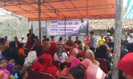 Hadiri Reses Anggota DPRD Kabupaten Tangerang di kel. Salembaran Jaya Bhabinkamtibmas Sampaikan Pesan