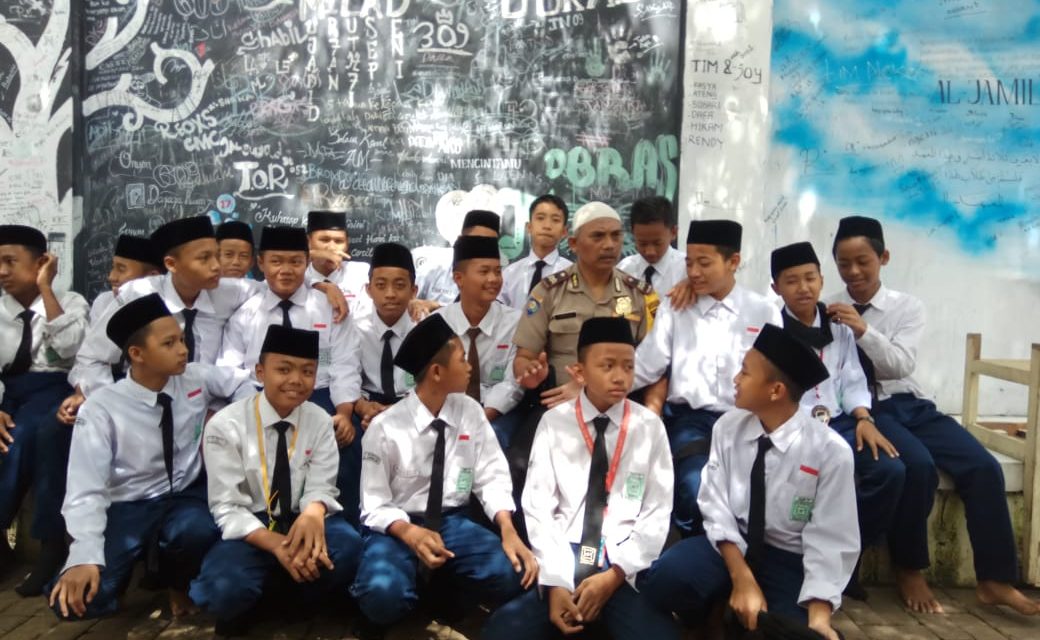 Dengan Program Polkis Aiptu Supriyadi Antisipasi Tawuran Antar Pelajar