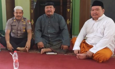 Silaturahmi Wakapolsek Neglasari dengan Pak Ustadz