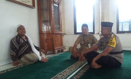 “Polsantren” Binmas Polsek Jatiuwung Silaturahmi Dengan Tokoh Agama Pasir Jaya