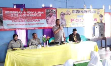 Kunjungi MTS al Irfan dalam Program Polkis, Kapolsek Neglasari imbau pelajar cerdas bermedsos