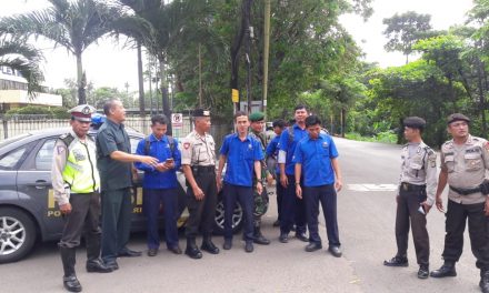 Keberangkatan Massa Buruh KASBI di wilayah hukum Polsek Neglasari berlangsung Kondusif