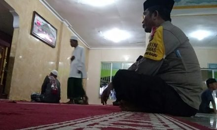 Shubuh berjamaah Bhabinkamtibmas Polsek Neglasari bersama warga Binaan