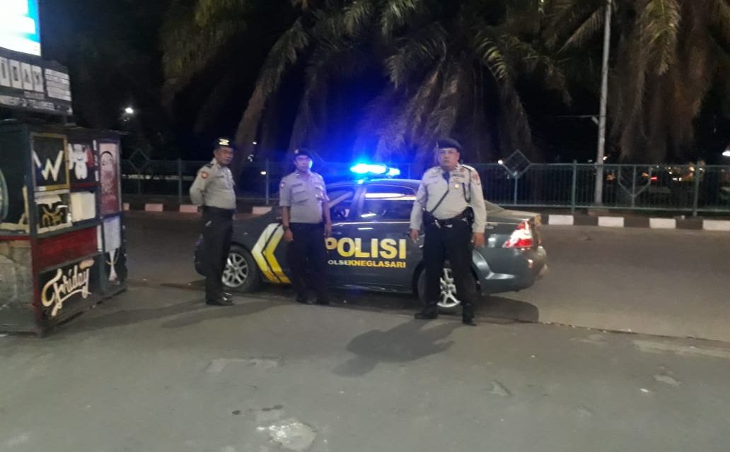 Patroli Biru Polsek Neglasari sisir sepanjang jalan Suryadharma