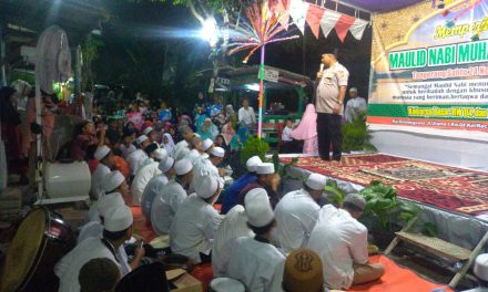 Kapolsek Neglasari hadiri Maulid Nabi Muhammad SAW yang di selenggarakan Majelis Mahabatus Shalihin