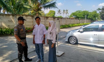 Aiptu Slamet imbau Pelajar SMK hormati guru di sekolah