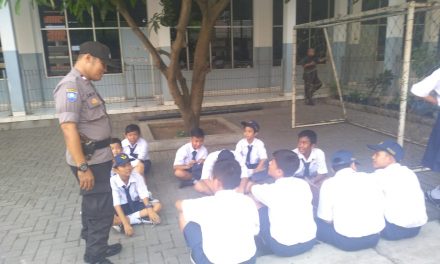 Bhabinkamtibmas Polsek Neglasari gencar kunjungi Sekolah di Wilayah Binaannya