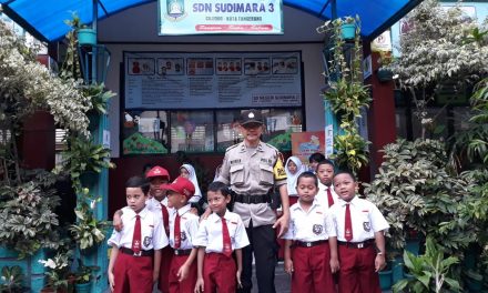 BHABINKAMTIBMAS KELURAHAN SUDIMARA BARAT GIAT SAMBANG DI SD.N.SUDIMARA.3.CILEDUG MELAKSANAKAN  GIAT POLISI CINTA SEKOLAH.