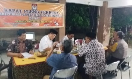 Aiptu Turut Raharjo Kawal Rapat Pleno Rekapitulasi Daftar Pemilih Hasil Perbaikan