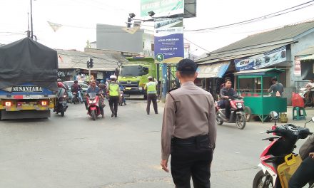 GIAT PROTAP JUM’AT SORE PELAYANAN PENGATURAN LALU LINTAS TITIK RAWAN MACET