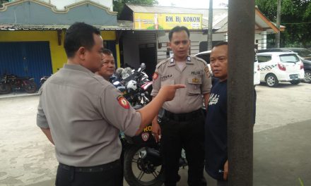 Unit Sabhara R2 Polsek Cipondoh Lakukan Patroli Dialogis