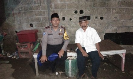 Kegiatan polsantren bhabinkamtibmas dengan pengurus majelis taklim At Taqwa