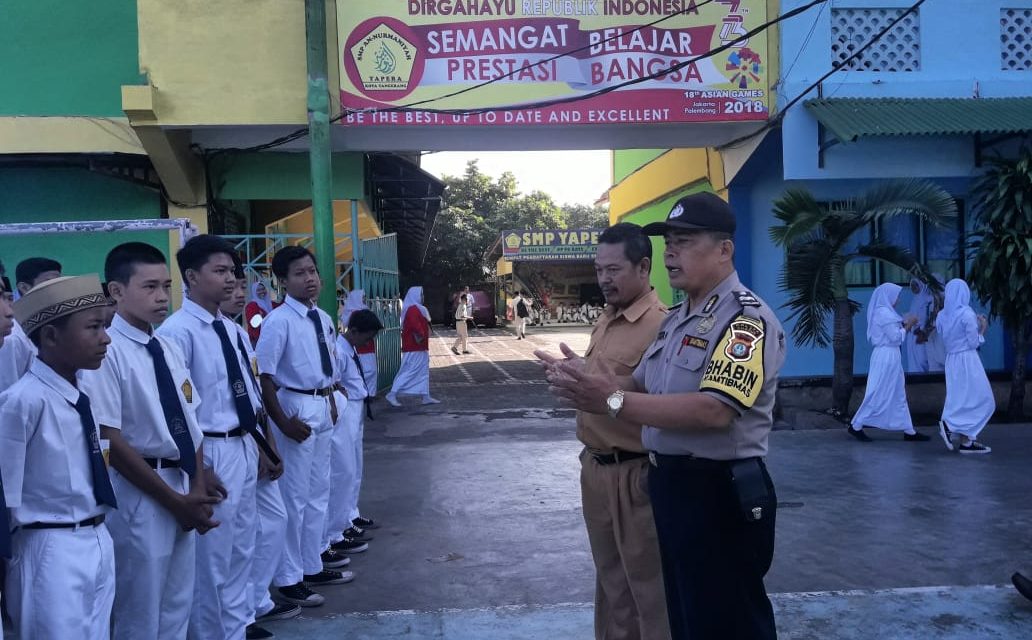 AIPTU APENDIH BHABINKAMTIBMAS KELURAHAN PANINGGILAN UTARA  GIAT POLISI CINTA SEKOLAH