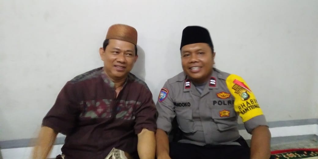 Aiptu K.Handoko bertemu dengan pengurus majelis taklim Abdul Rahim