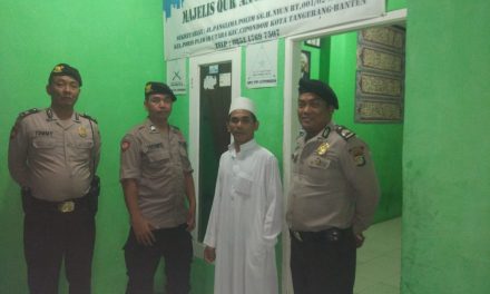 Cegah Berkembangnya Faham Radikalisme Unit Sabhara Polsek Cipondoh Kunjungi Majelis Quran