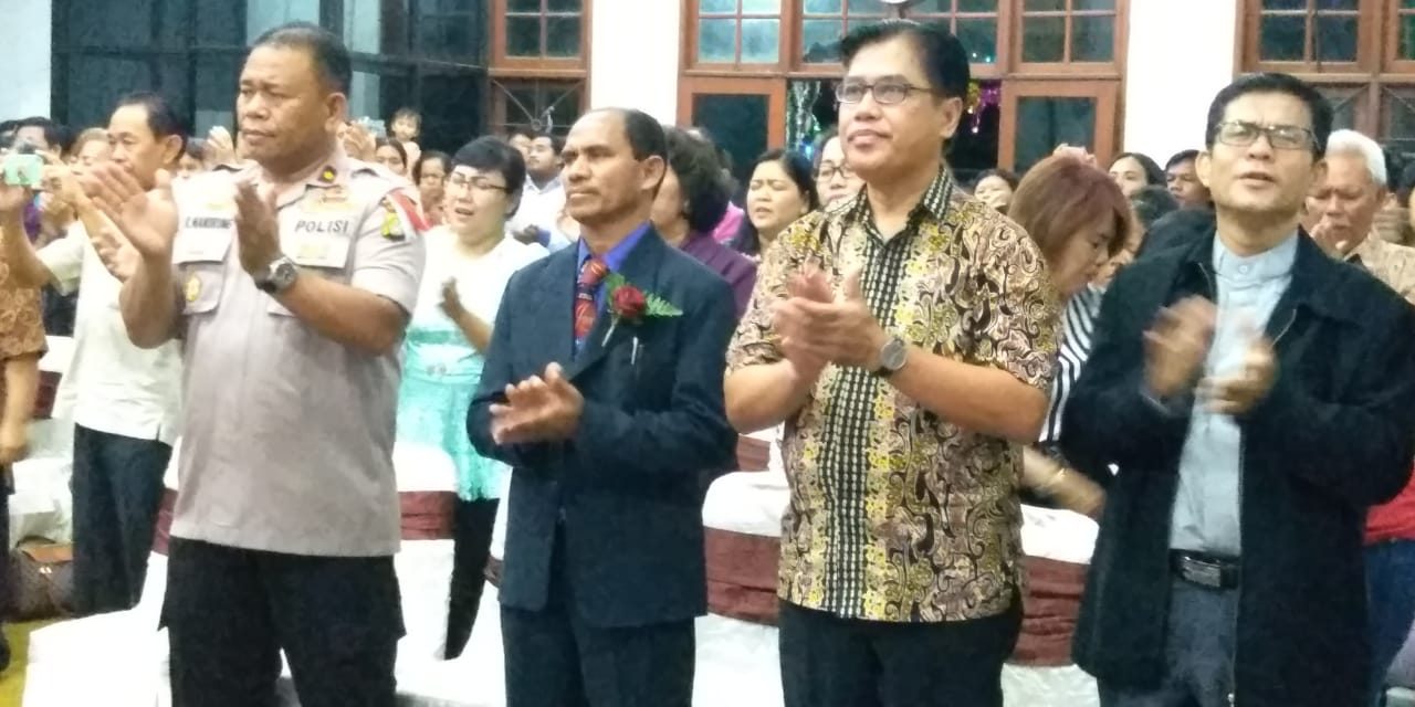 Kapolsek Neglasari gandeng Jemaat gereja ciptakan natal dan tahun baru yang Kondusif