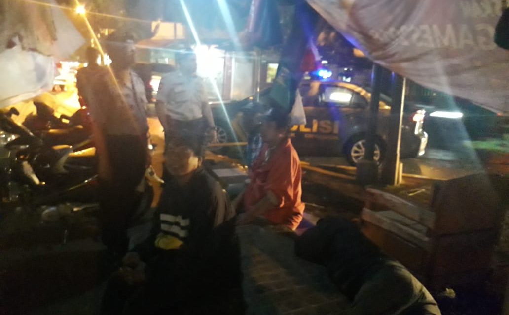 Ciptakan Situasi Aman, Sabhara Polsek Cipondoh Patroli Dialogis