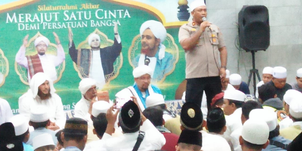 Walaupun Beda Pilihan Politik Tetapi Kita Bersaudara Pesan Kapolsek Benda Saat Maulid Nabi Muhammad