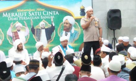 Walaupun Beda Pilihan Politik Tetapi Kita Bersaudara Pesan Kapolsek Benda Saat Maulid Nabi Muhammad