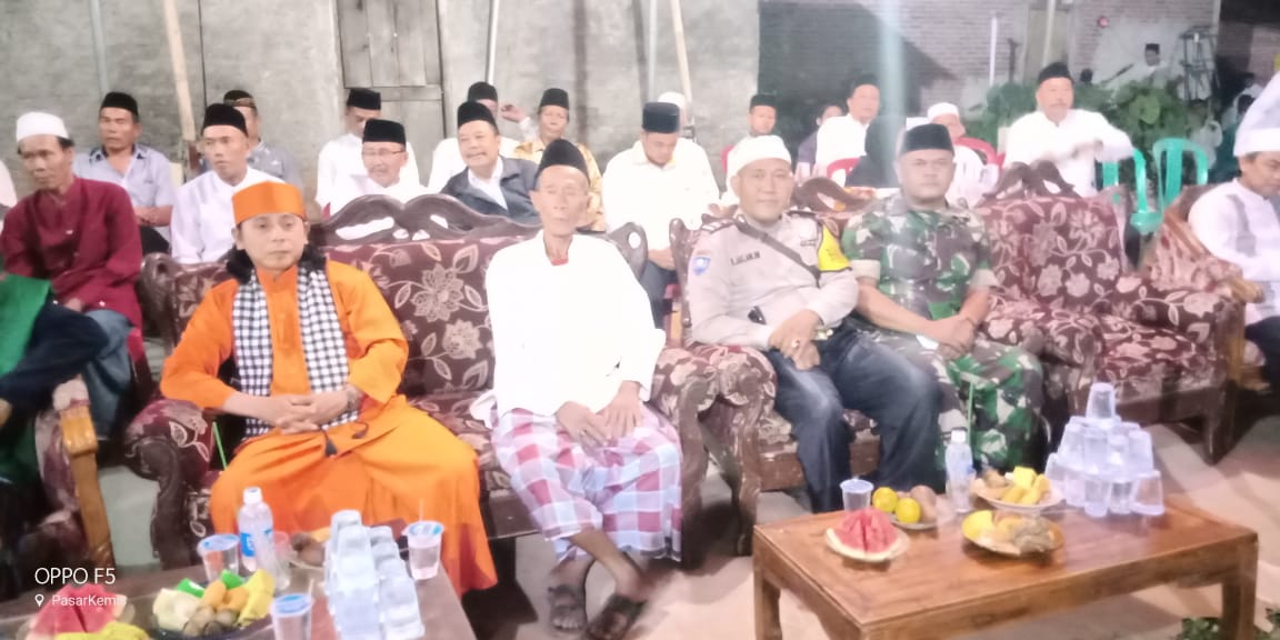 Bhabinkantibmas Polsek Sepatan Aiptu H Zaelani Bersama Babinsa Menghadiri Acara Tabligh Akbar Maulid Nabi Muhammad Saw