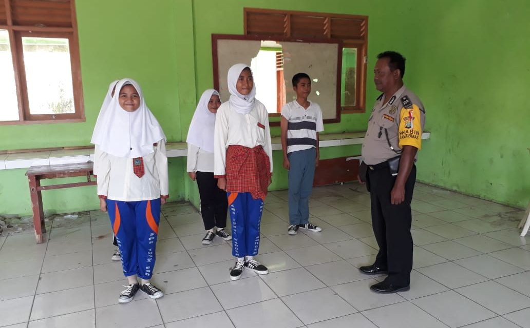 Aiptu Daryono Sambangi SMA Tunas Bangsa Sampaikan Kamtibmas