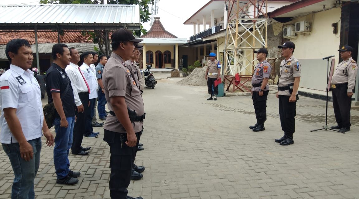 Pengucapan Tribrata dan Catur Prasetya Dalam Pelaksanaan Apel Pagi Polsek Teluknaga