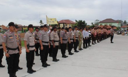 KAPOLSEK TELUKNAGA PIMPIN APEL GELAR PASUKAN DALAM RANGKA PERAYAAN MALAM TAHUN BARU 2019