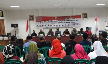 Anggota Polsek Cipondoh Hadiri Deklarasi Damai Pemilu Tahun 2019