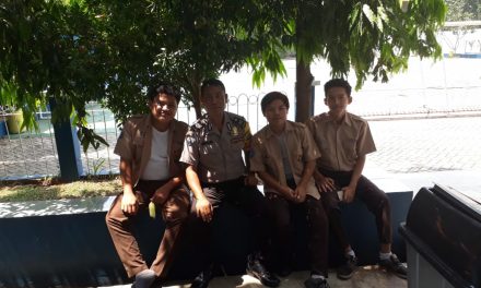 BHABINKAMTIBMAS LARANGAN UTARA AIPTU JAINI MELAKSANAKAN GIAT POLISI CINTA SEKOLAH