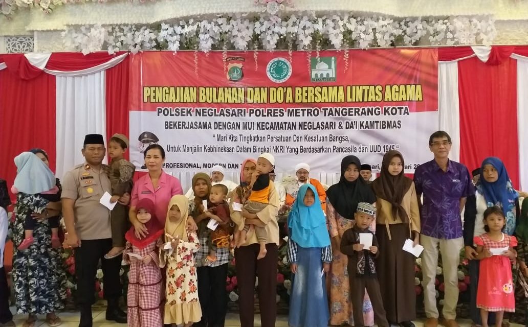 Saling Berbagi terhadap Sesama, Kapolsek Neglasari wujudkan Kepedulian terhadap Masyarakat