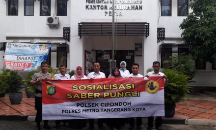 Dengan Sosialisasi Saber Pungli Bhabinkamtibmas Polsek Cipondoh Ciptakan Lingkungan Bersih Dari Pungli