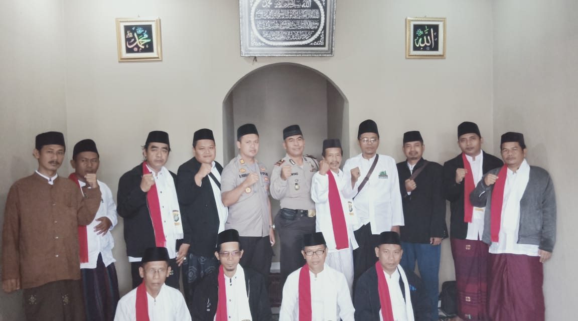 Silaturrahmi Kapolsek Teluknaga Dengan Da’i Kamtibmas Jalin Komunikasi Jelang Pilpres dan Pilleg 2019