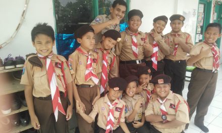 Sambang Sekolah dasar Bhabinkantibmas Polsek Sepatan Brigadir Ahmad Saepullah