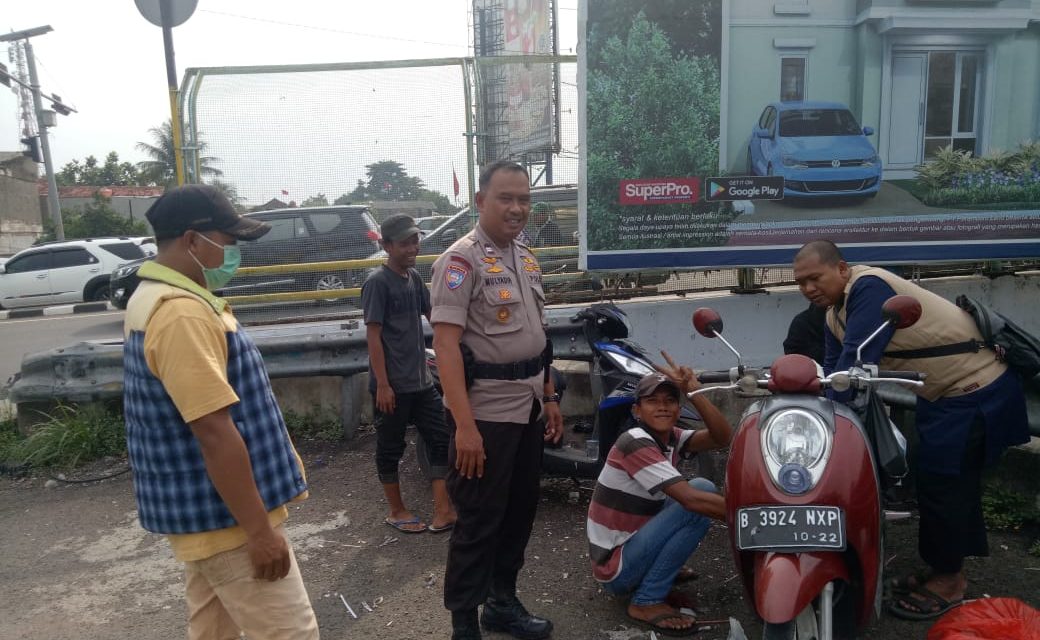 Bhabinkamtibmas Polsek Cipondoh Ajak Juru Parkir Berperan Memelihara Kamtibmas