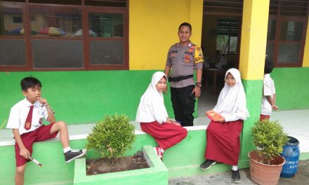 BHABINKAMTIBMAS DESA KAMPUNG BESAR SAMBANG KE SDN KP.BESAR I