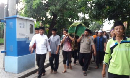 Bhabinkantibmas Polsek Sepatan Aiptu D. Syaiful Anwar selalu hadir ditengah warga binaannya baik suka maupun duka