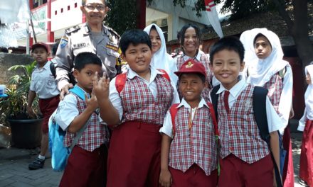 BHABINKAMTIBMAS KELURAHAN SUDIMARA BARAT GIAT SAMBANG DI SD.N.SUDIMARA.10. CILEDUG.   GIAT POLISI CINTA SEKOLAH.