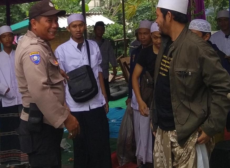 Dengan Polsantren Bhabinkamtibmas Polsek Cipondoh Cegah Terjadinya Bully