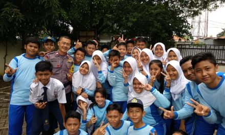 AIPTU JACKY TARMUJI SELAKU BHABINKAMTIBMAS PONDOK BAHAR MELAKSANAKAN SAMBANG KE SEKOLAH SMPN24 PONDOK BAHAR