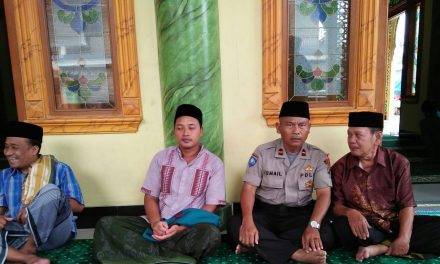 Ipda Ismail Panit Binmas Polsek Neglasari imbau Jamaah usai Shalat Jum’at