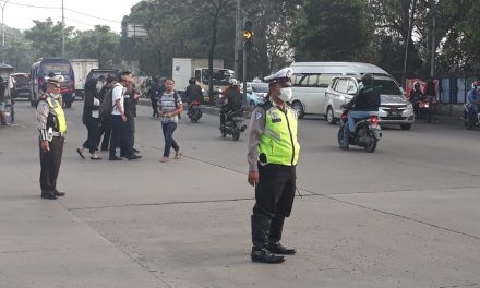 Unit Lantas Polsek Neglasari Ciptakan Kamseltibcar di pagi hari