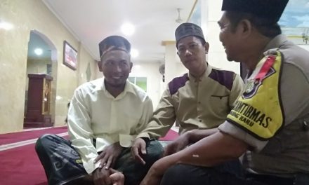 Silaturahmi di waktu Shubuh, Binmas Kedaung Baru sampaikan Pesan Kamtibmas