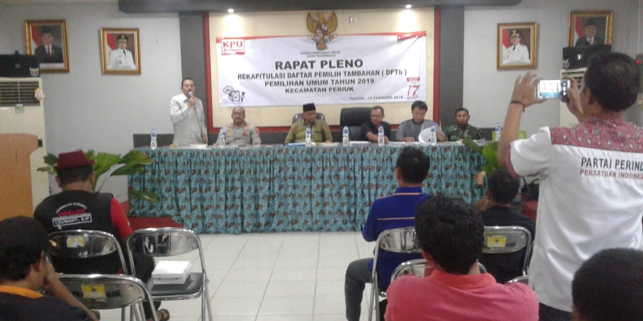 Kanit Binmas Polsek Jatiuwung Hadiri Rapat Pleno Terbuka Rekapitulasi DPTb Pemilu 2019 Tingkat Kec. Periuk