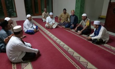 Sholat Subuh Berjamaah Bhabinkamtibmas Jalin Silaturrahmi