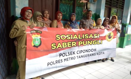 Sambangi Sekolah Aiptu Sukarno  Berikan Sosialisasi Saber Pungli