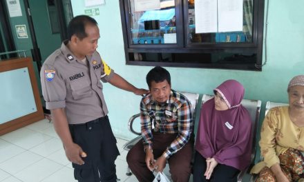 Pengamanan dan pengawalan pengiriman penderita gangguan jiwa oleh personil Polsek Sepatan dengan unsur muspika kecamatan Sepatan Timur