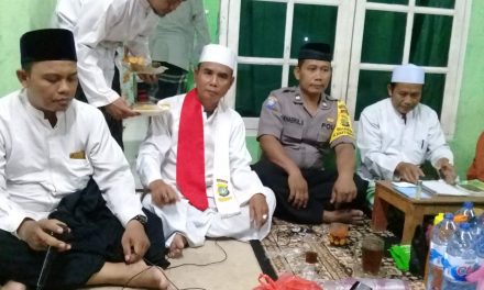 Sambang silaturahmi ke Majelis Taklim Al Miftah” Bhabinkantibmas Polsek Sepatan Aiptu Khaerul Saleh