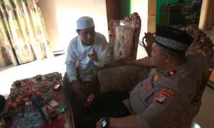 Kegiatan Polsantren Kapolsek Jatiuwung Sambangi Pondok Pesantren Ummul Rodhiyah